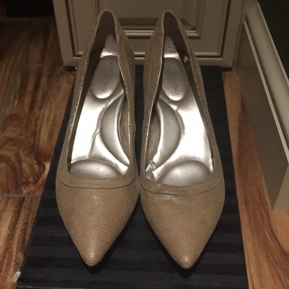 Tan Comfort Heels